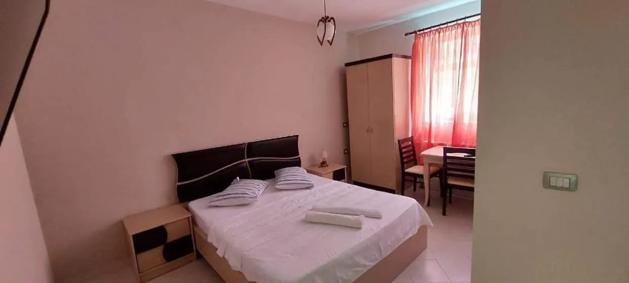Hotel Vila Toska Piskupat