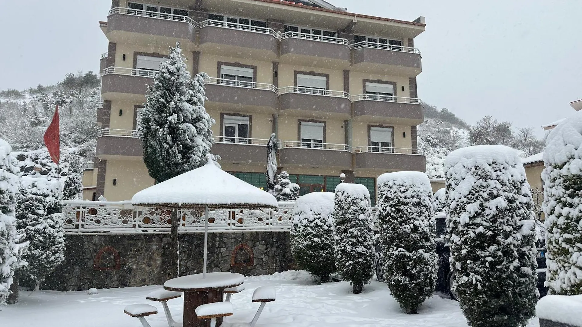 Hotel Vila Toska Piskupat