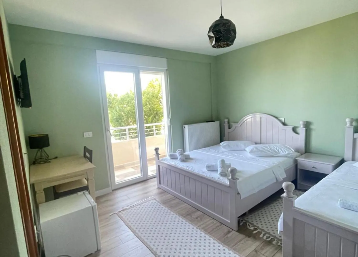 ***  Hotel Vila Toska Piskupat Albanien