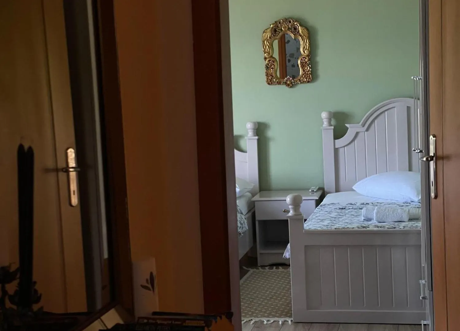 Hotel Vila Toska Piskupat 3*,